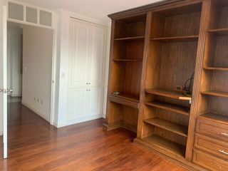 Foto 17 de Venta departamento Quito tenis 291 m2