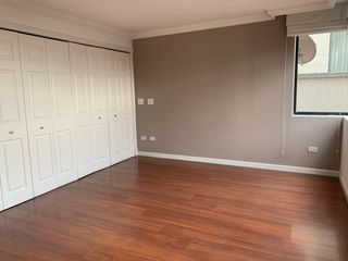 Foto 20 de Venta departamento Quito tenis 291 m2