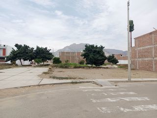 Foto 3 de ¡Vendo Lote De 146M2, En Esquina, Frente A Parque En Ii Etapa Altos Del Valle! (Esuarez)