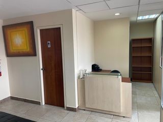 Foto 12 de ARRIENDO OFICINA AMOBLADA AV. ATAHUALPA