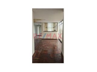 Foto 3 de Venta De Oficina Amplia 370 M2 Lince