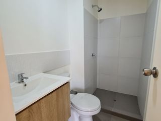 Foto 9 de Venta de Departamento con Balcon, El Agustino, Av Los Nogales