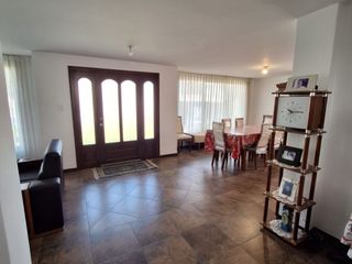 Foto 3 de CASA - POMASQUI (La Pampa 5)
