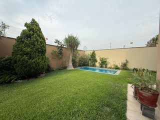 Foto 10 de CASA EN VENTA CON PISCINA EN LA MOLINA
