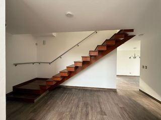 Foto 23 de CASA EN VENTA CON PISCINA EN LA MOLINA