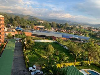 Foto 2 de SE VENDE APARTAMENTO EN CAMPO VERDE