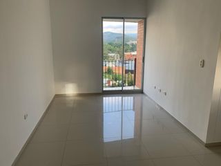 Foto 5 de SE VENDE APARTAMENTO EN CAMPO VERDE