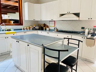 Foto 4 de VENTA DE BELLA CASA DE LUJO EN PERFECTAS CONDICIONES