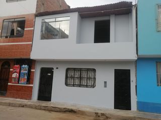 Foto 1 de Venta de casa en cañete