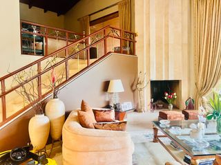Foto 2 de VENTA DE BELLA CASA MUY BIEN CONSERVADA