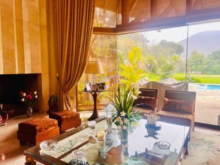 Foto 7 de VENTA DE BELLA CASA MUY BIEN CONSERVADA