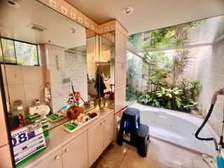 Foto 26 de VENTA DE BELLA CASA MUY BIEN CONSERVADA