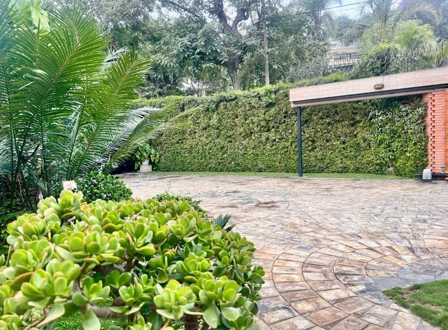 place photo 38