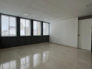Foto 3 de ARRIENDO OFICINA EN EL CENTRO DE MANIZALES CON OPCIÓN DE COMPRA