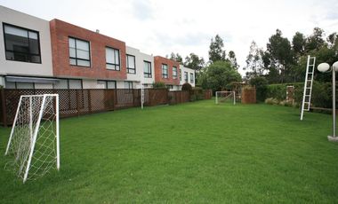 place photo 48