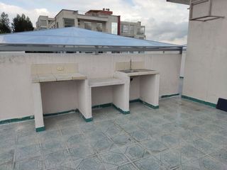Foto 12 de En renta departamento Santa Lucia Norte de Quito