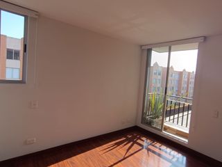 Foto 11 de 🏡 Encantador Apartamento en Cajicá con Balcones y Espacios Amplios