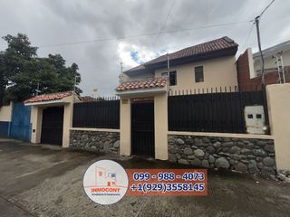 Foto 23 de AMPLIA Y ACOGEDORA CASA DE VENTA, Sector Batan Shopping C1457