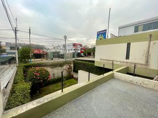 Foto 15 de Se Alquila Casa Comercial En Av. Independencia Con La Salle