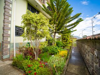 Foto 15 de Casa Independiente con terreno En Venta - Armenia Valle de los Chillos
