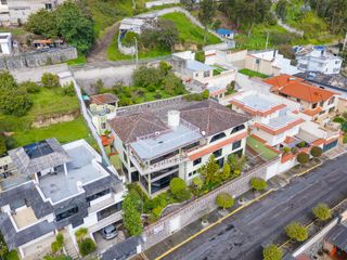 Foto 3 de Casa Independiente con terreno En Venta - Armenia Valle de los Chillos