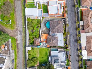 Foto 9 de Casa Independiente con terreno En Venta - Armenia Valle de los Chillos
