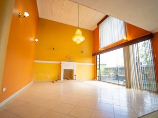Foto 27 de Casa Independiente con terreno En Venta - Armenia Valle de los Chillos
