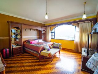 Foto 70 de Casa Independiente con terreno En Venta - Armenia Valle de los Chillos