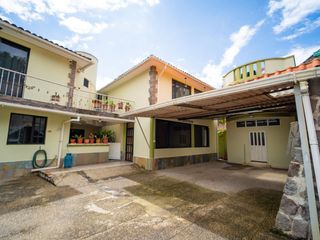 Foto 80 de Casa Independiente con terreno En Venta - Armenia Valle de los Chillos