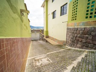 Foto 83 de Casa Independiente con terreno En Venta - Armenia Valle de los Chillos