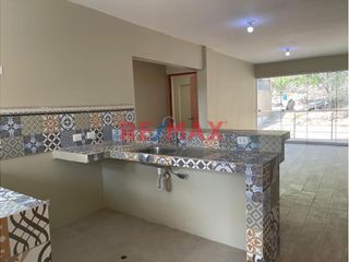 Foto 4 de Alquiler De Departamento Duplex En Estreno En El Segundo Y Tercer Piso, Distrito Ate
