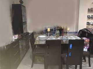 Foto 3 de VENDO CASA DE 3 PISOS URB. MIRAFLORES (ALORA)