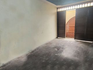 Foto 8 de VENDO CASA DE 3 PISOS URB. MIRAFLORES (ALORA)