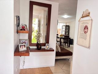 Foto 4 de CASA EN VENTA PONCEANO ALTO DOS PLANTAS Y TERRAZA
