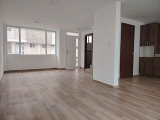 Foto 4 de Casa Nueva en Venta en Conjunto Los Ciprés, La Armenia, Parroquia Conocoto