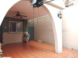 Foto 8 de CASA DE VENTA,  EN URDESA CENTRAL , NORTE DE GUAYAQUIL