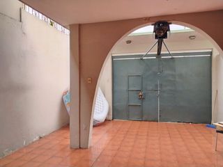 Foto 9 de CASA DE VENTA,  EN URDESA CENTRAL , NORTE DE GUAYAQUIL