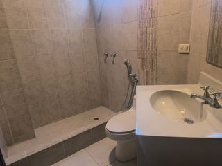 Foto 10 de VENDO - DEPARTAMENTO - SANTA CECILIA - PLANTA BAJA - 3 DORMITORIOS CON BAÑO -  GARAJE 2 VEHICULOS