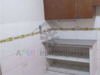 Foto 4 de VENTA DE DEPARTAMENTO EN SEGUNDO PISO EN URB. LA FLORIDA DE CHICLAYO