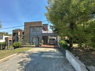 Foto 1 de Casa a la venta en el dique de Tandil