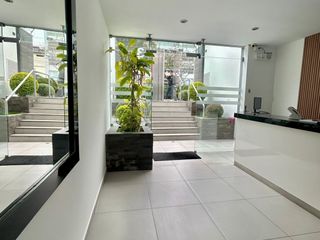 Foto 11 de Departamento en Venta, Av de Precursores, Surco.