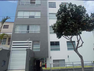 Foto 12 de Venta departamento en Magdalena del Mar (cerca del Lima Cricket)