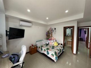 Foto 12 de Venta Hermoso Apartamento en Ciudad Jardín Sur de Cali
