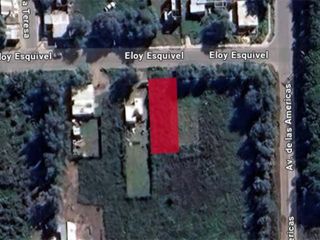 Foto 1 de Lote de 250m2 en Venta en Pérez: Ideal para Vivienda o uso Comercial.