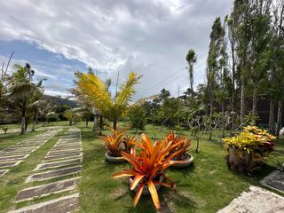 Foto 4 de Venta Lujosa Finca Lago Calima con Acceso directo al Lago (Muelle Privado)