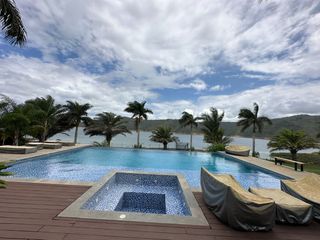 Foto 12 de Venta Lujosa Finca Lago Calima con Acceso directo al Lago (Muelle Privado)