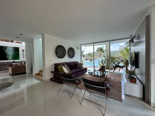 Foto 24 de Venta Lujosa Finca Lago Calima con Acceso directo al Lago (Muelle Privado)
