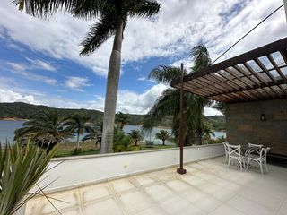 Foto 25 de Venta Lujosa Finca Lago Calima con Acceso directo al Lago (Muelle Privado)