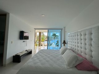Foto 41 de Venta Lujosa Finca Lago Calima con Acceso directo al Lago (Muelle Privado)