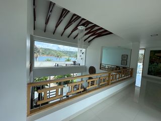 Foto 50 de Venta Lujosa Finca Lago Calima con Acceso directo al Lago (Muelle Privado)
